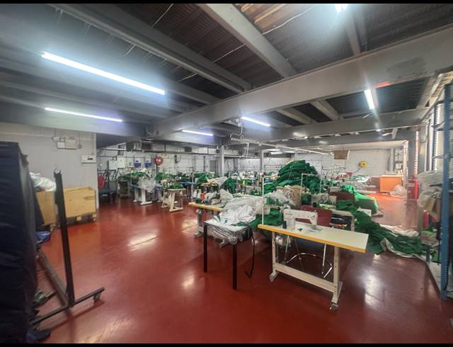 720M² WAREHOUSE TO LET IN WYNBERG
